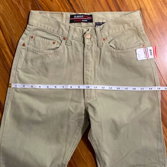 Classic Fit Original Denim jeans, size 28Wx30L, NWT. - Picture 3 of 12